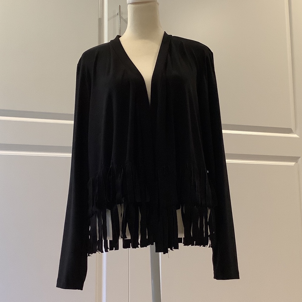 Attitudes Size Medium Black